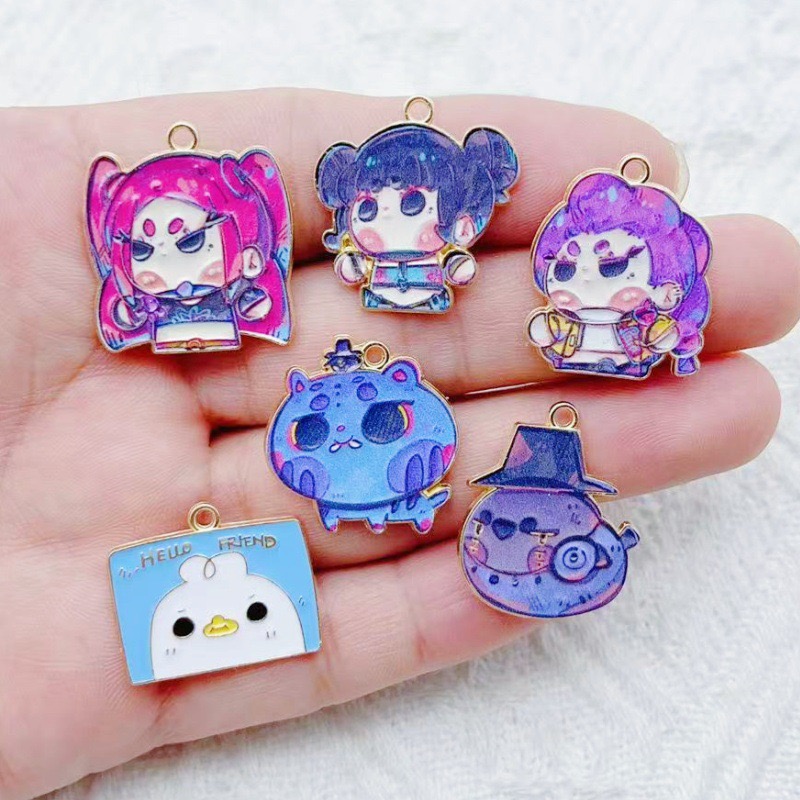 10개 만화 애니메이션 펜던트 오일 드롭 합금 DIY  - Anime Merchandise Accessories 리뷰 및 가격